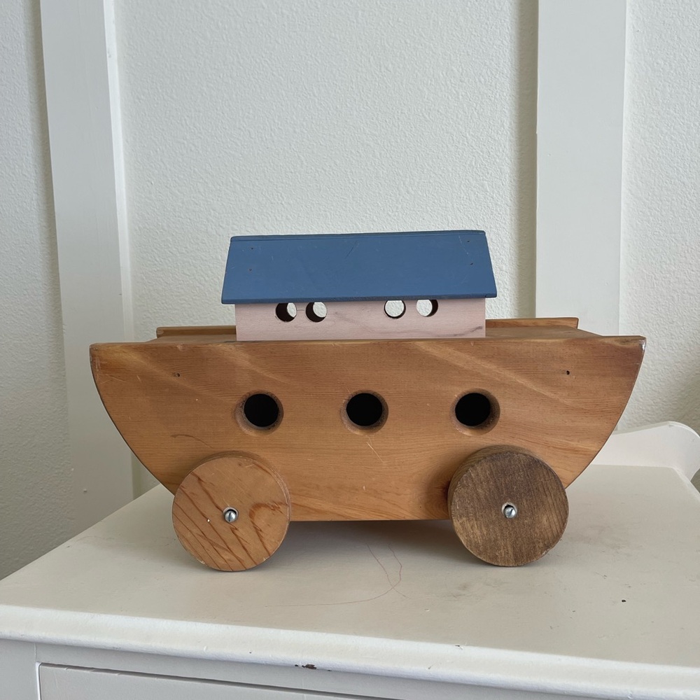 Wooden Noah's Ark Playset - Picture 5 of 6